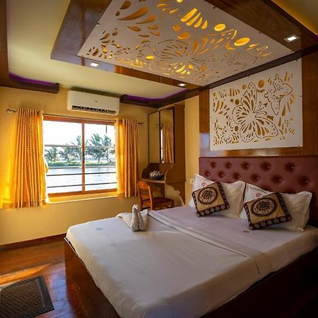 Kerala Nature Houseboat By Coco Floatel Alappuzha Bagian luar foto